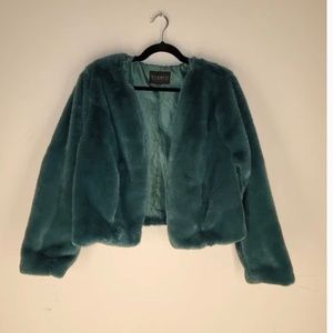 Eloquii  Crop faux fur jacket